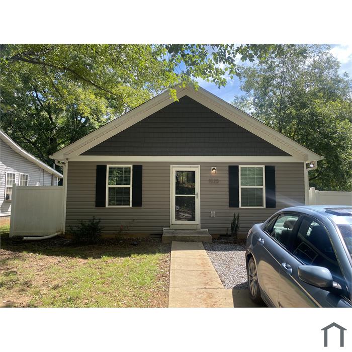 1025 Old Charlotte Rd