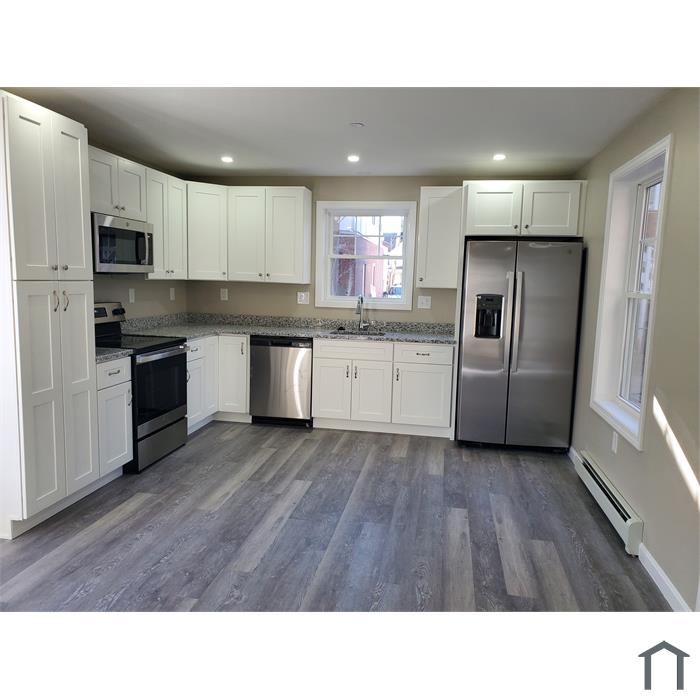 14 Cedar St