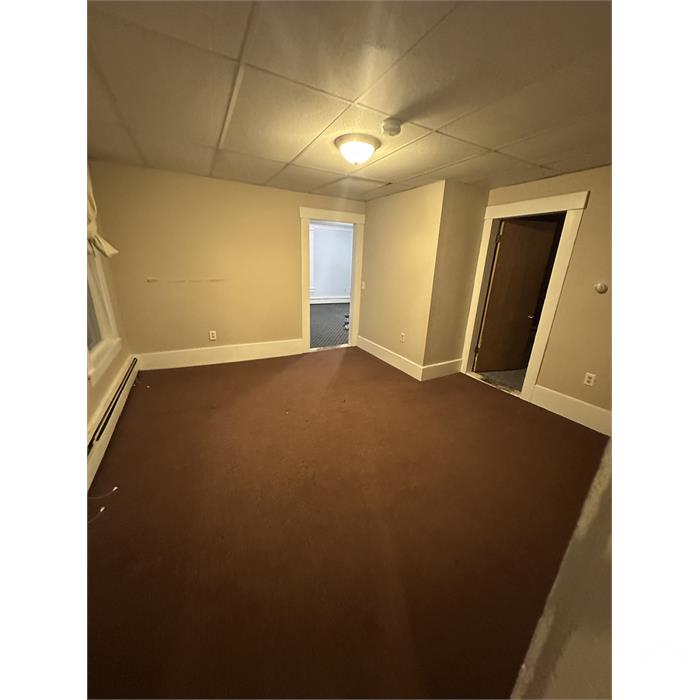 8 Highland St