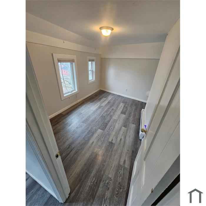 11 Orange St