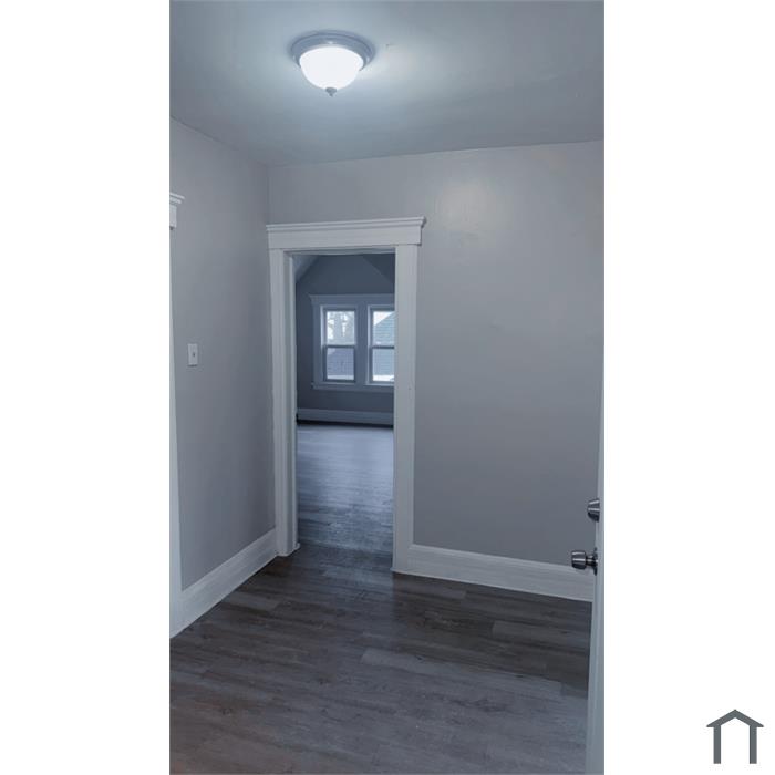 93 Carnegie Ave