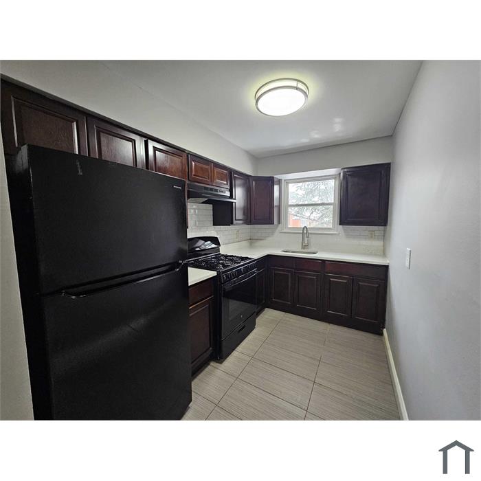 Jamila at swiftaptrentals.com 2 bedroom price 2000