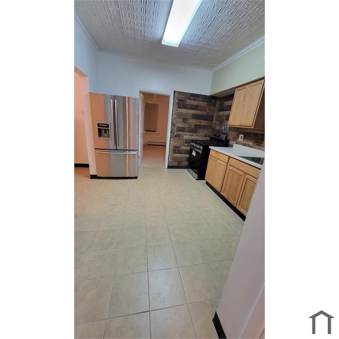 89 Clinton Pl