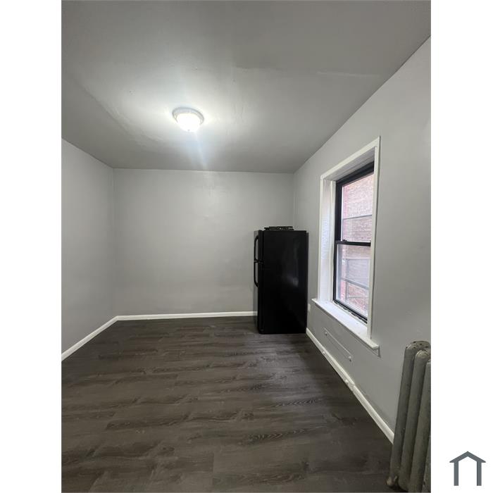 449 Mount Prospect Ave
