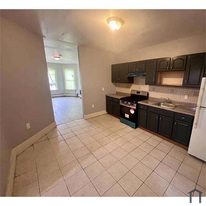 311 Summer Ave
