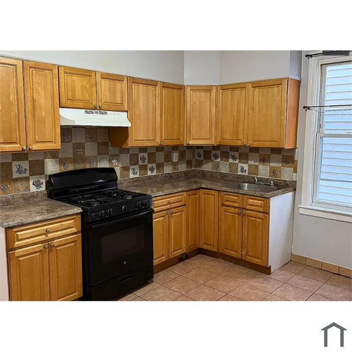 41 Aldine St