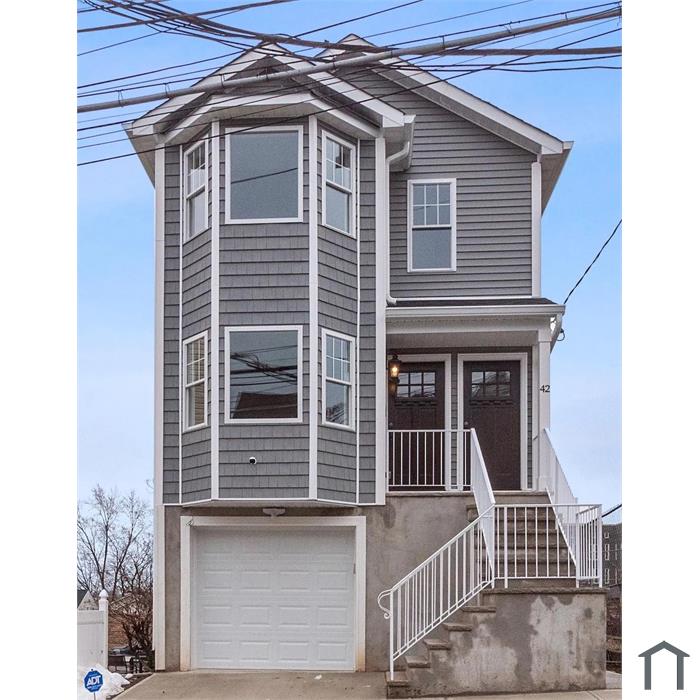 42 Hopper St