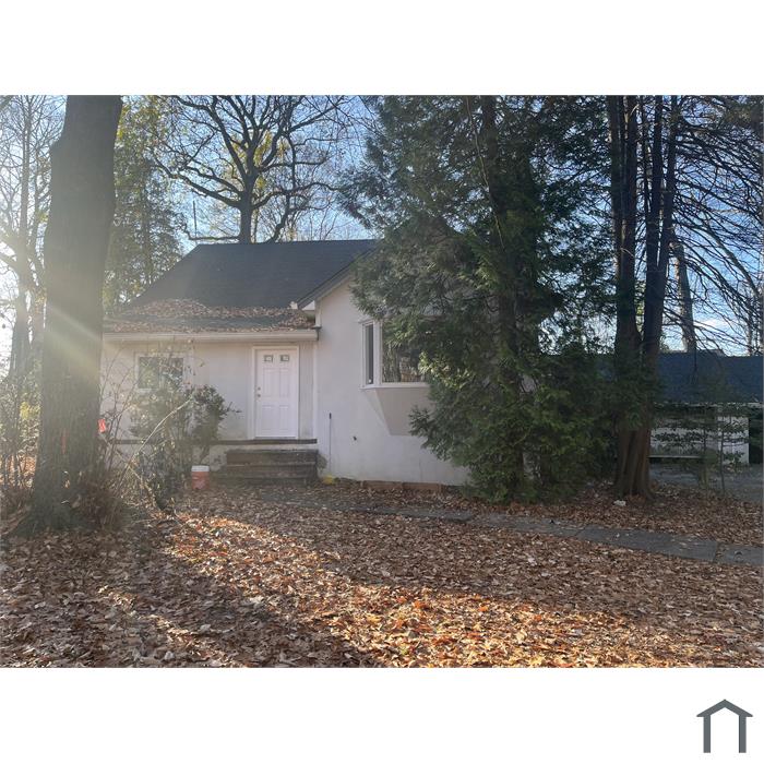 159 Forest Ave