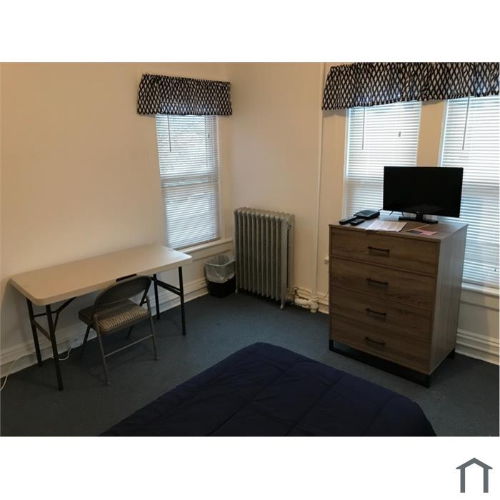 160 Bergen Ave