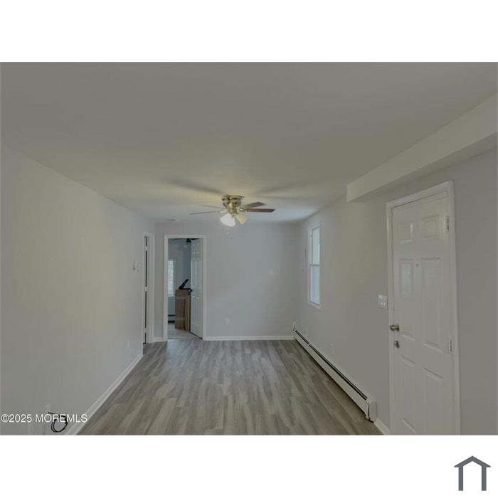 22 Bay Ave