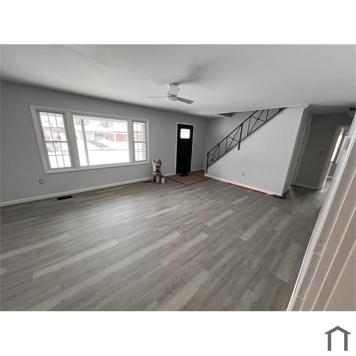 8 Marboro Ln