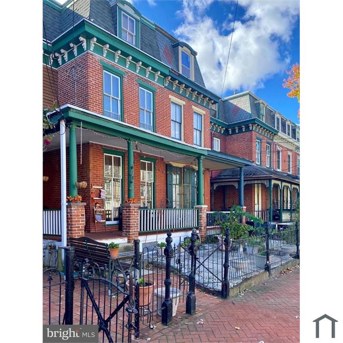 112 Linden St