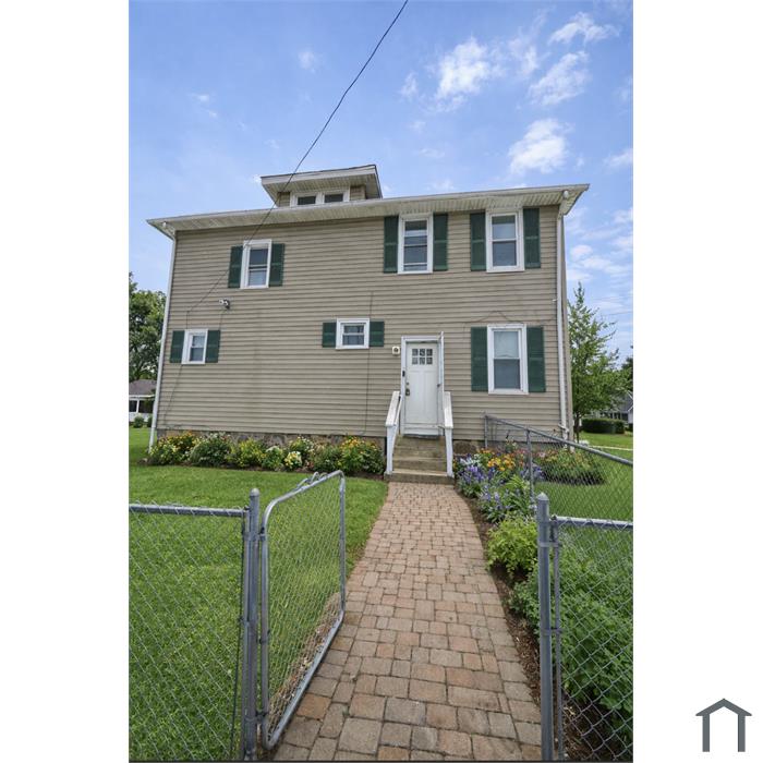 126 Newton Ave