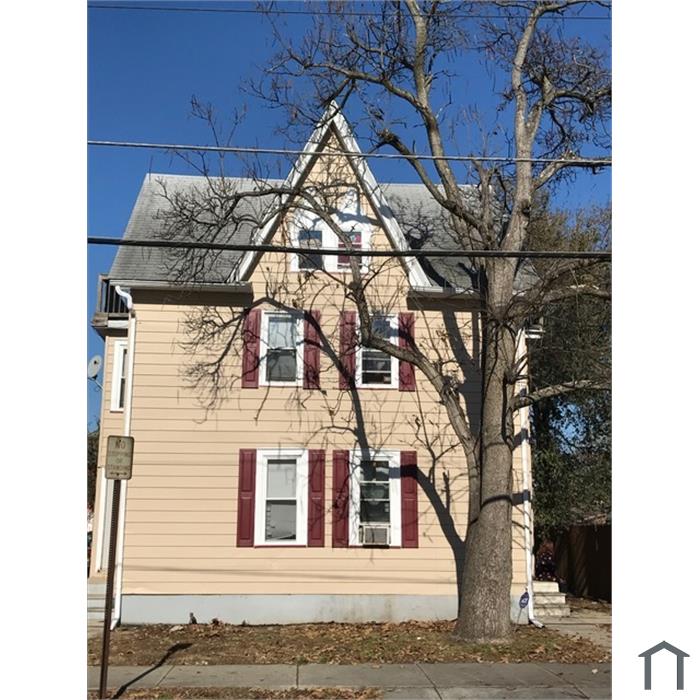 404 Broad St E