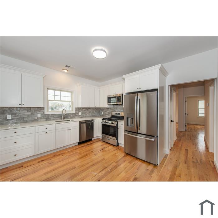 17 North Weiss Street Apartments