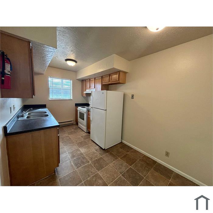 401 Espanola St SE