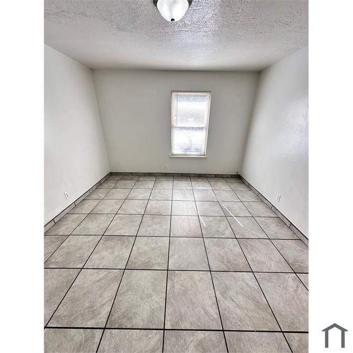 500 Charleston St SE