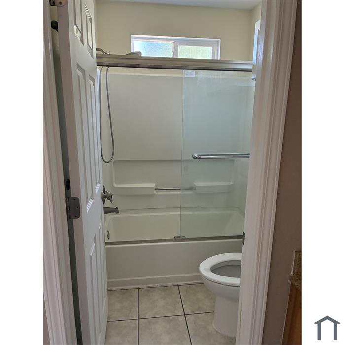 1401 Villa Montana NE