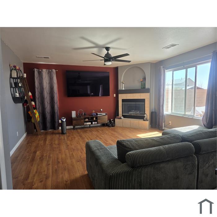 10216 Calle Maravilla Ct NW