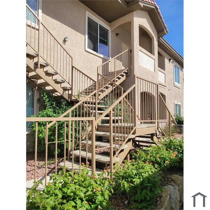 2305 W Horizon Ridge Pkwy
