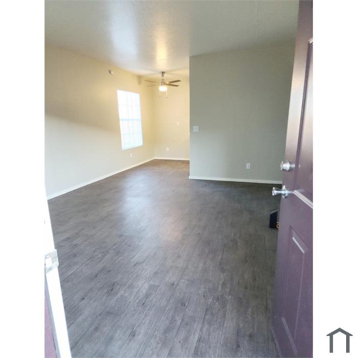 Ridge Falls Apartments