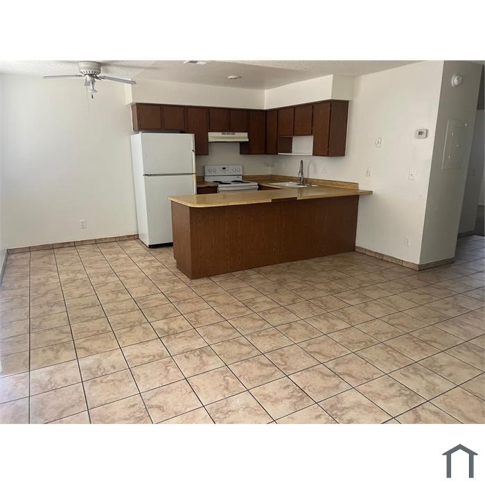 1425 Henry Dr