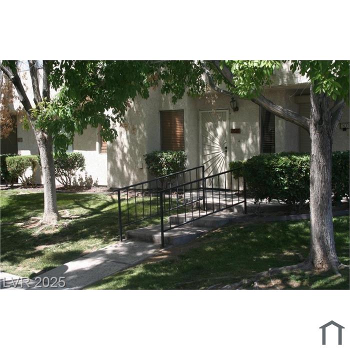 2616 Aracatuba Ave