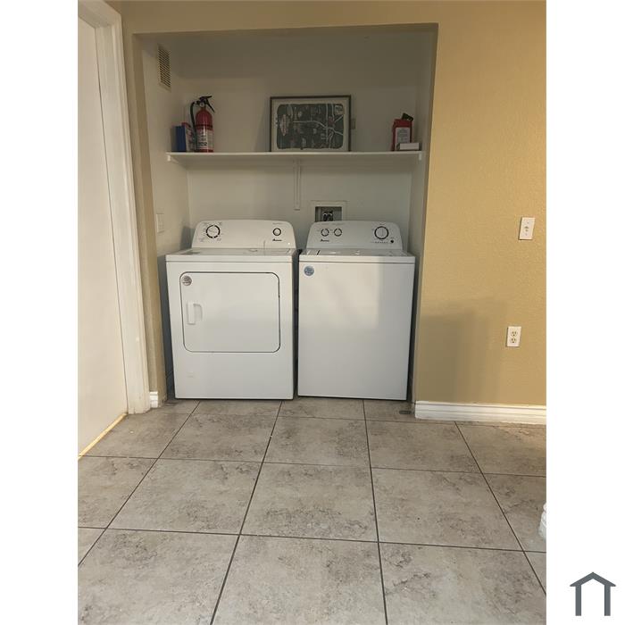 3400 Cabana Dr