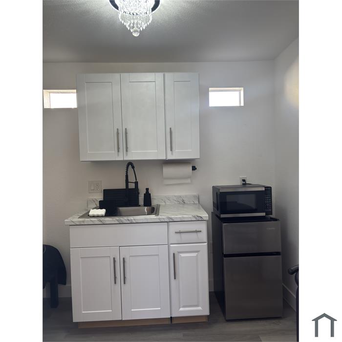 8962 Norco Dr