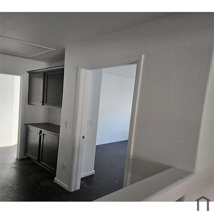 7668 Glorietta Bay Ct