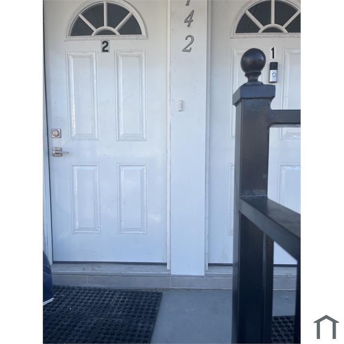 142 Hendricks Ave