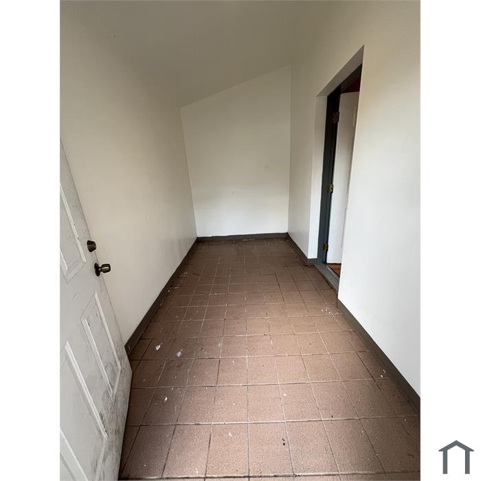 44 Laforge Pl
