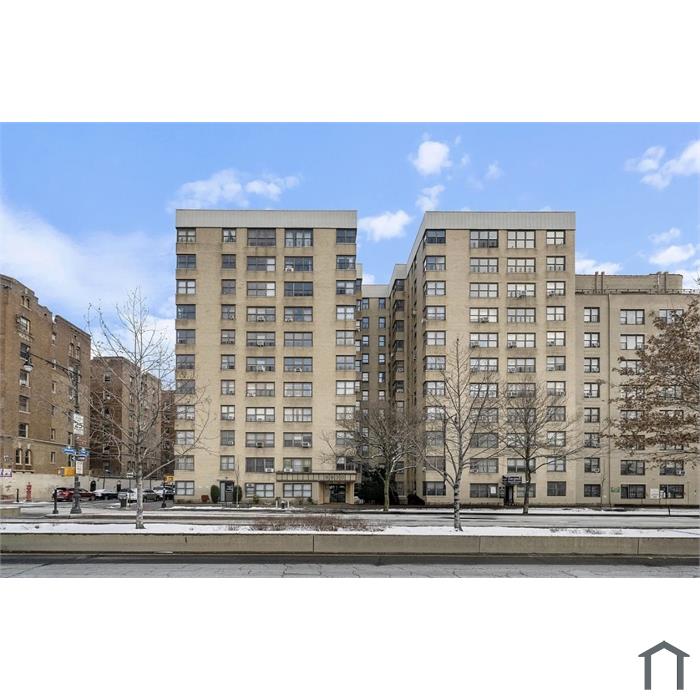 930 Grand Concourse