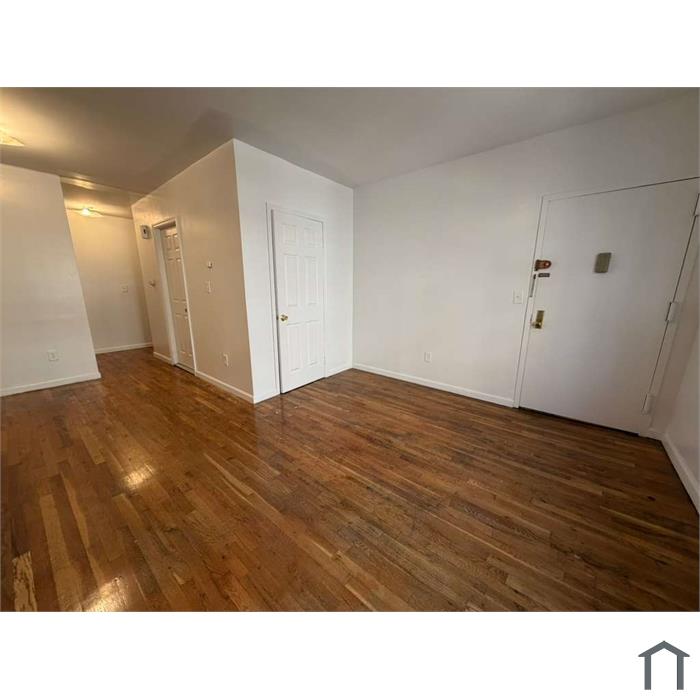 160 W 162nd St