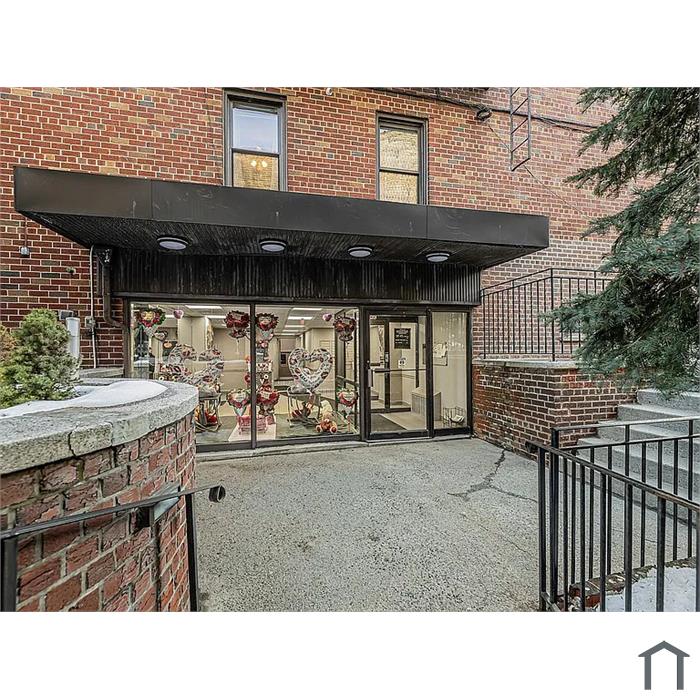 1725 Edison Ave