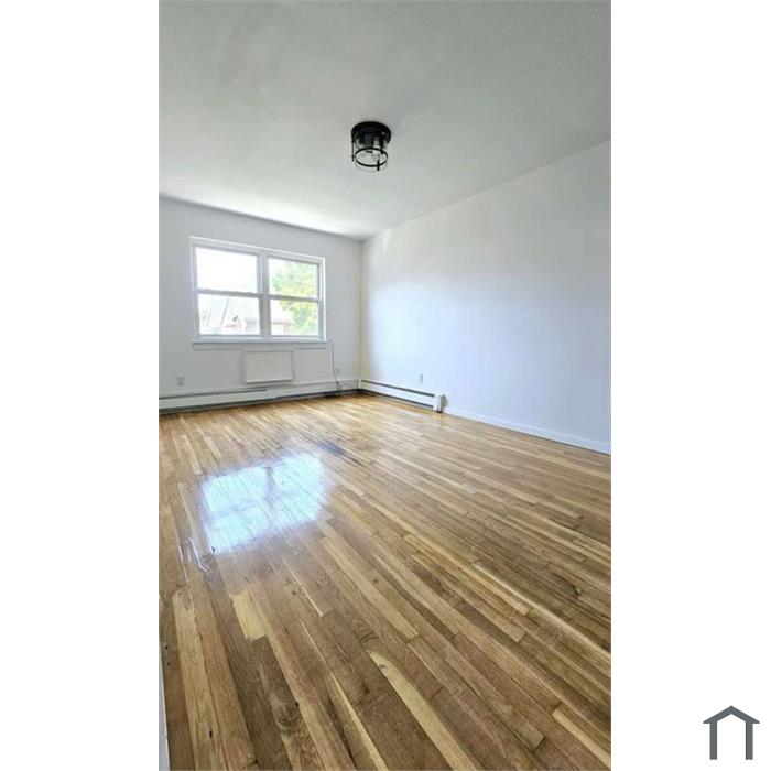 288 W 236th St