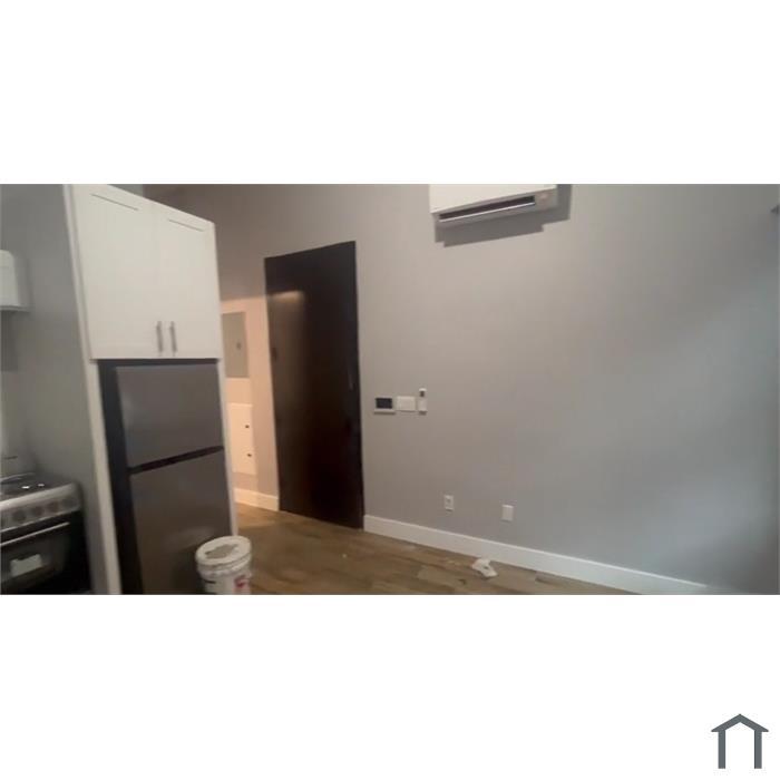 69 Stevenson Pl