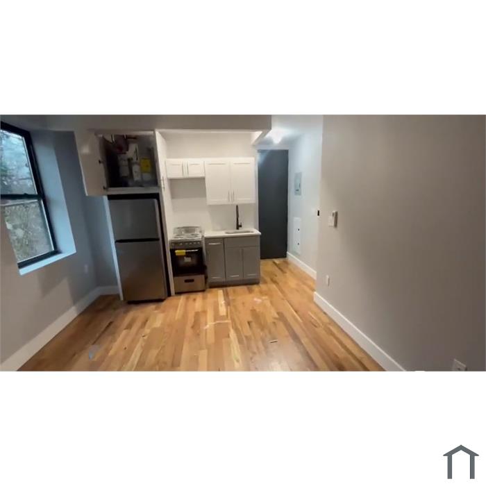 69 Stevenson Pl