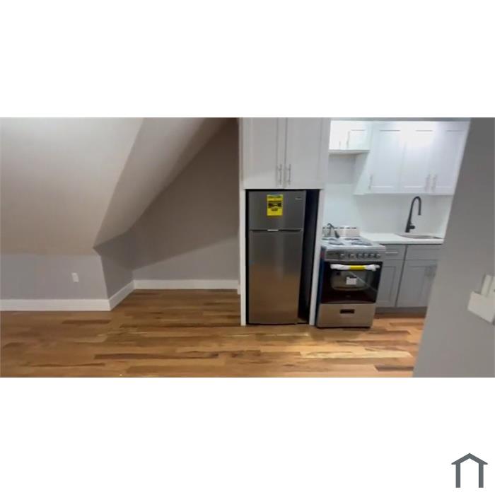 69 Stevenson Pl