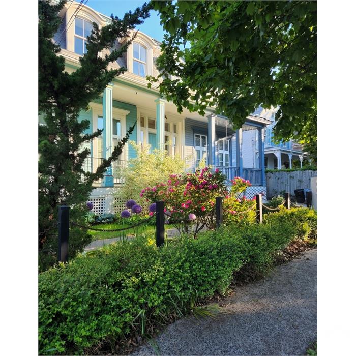 84 Schofield St