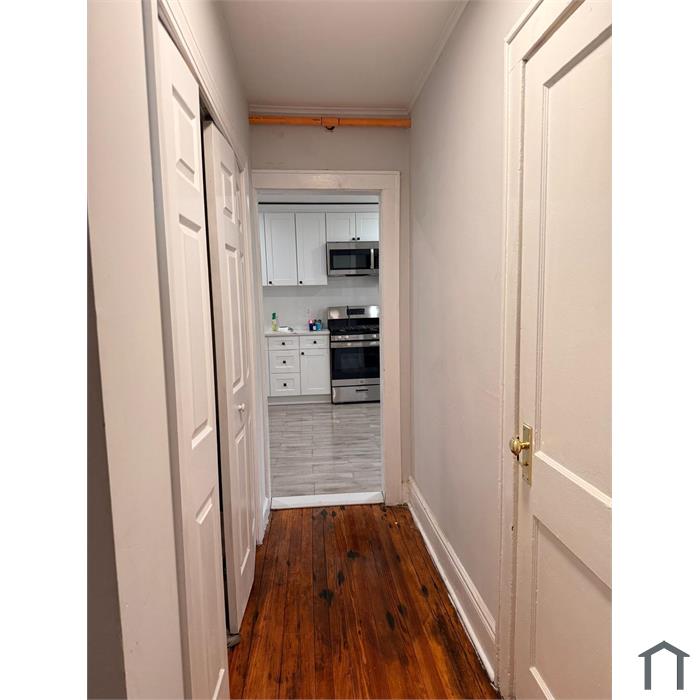 67 Dobbs Ferry Rd