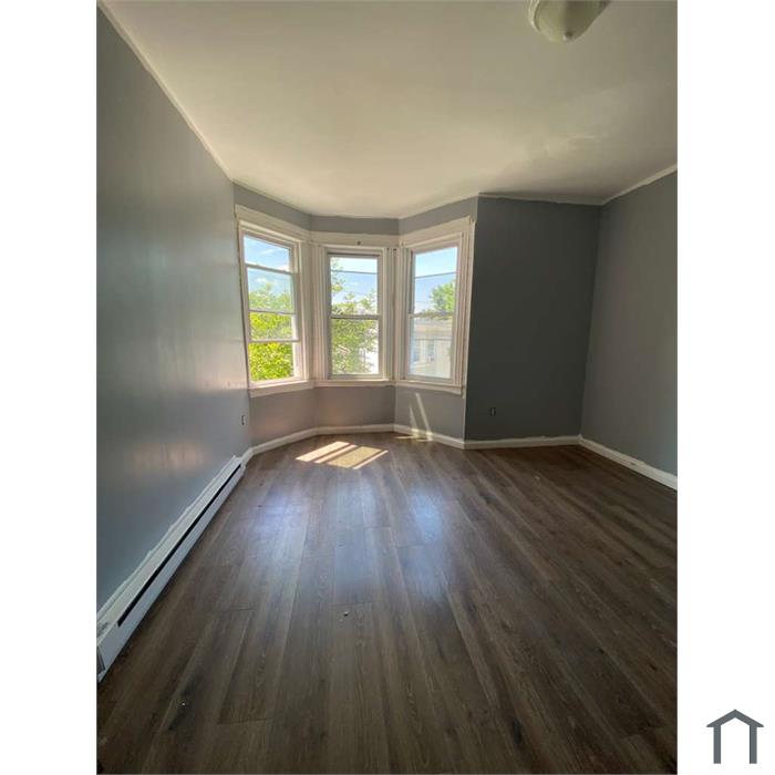 16 Mulberry St