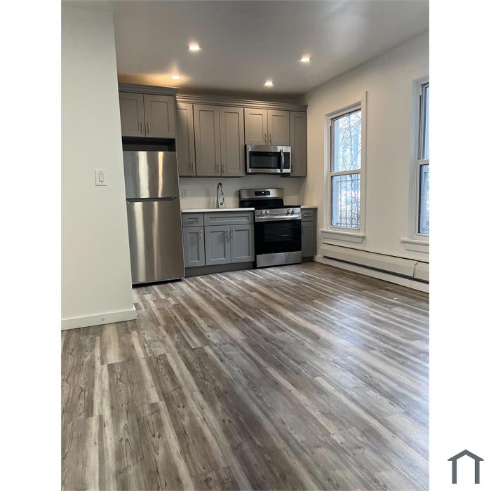 20 Porach St