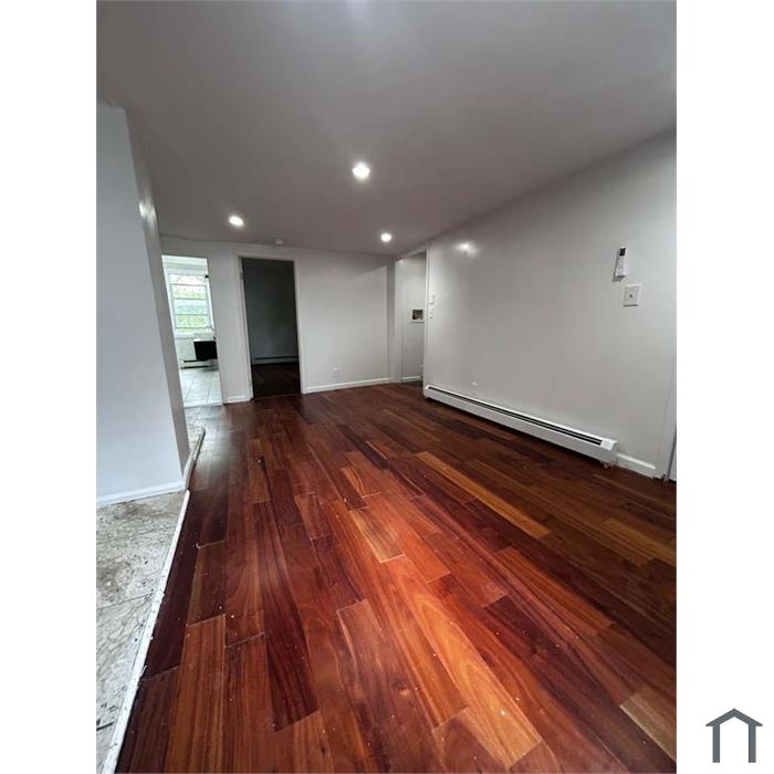 92 Orchard St