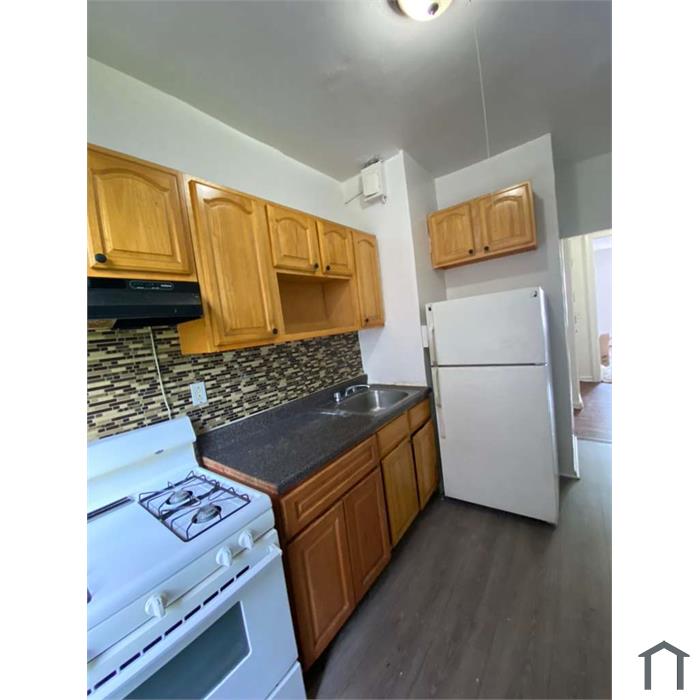 1179 Yonkers Ave