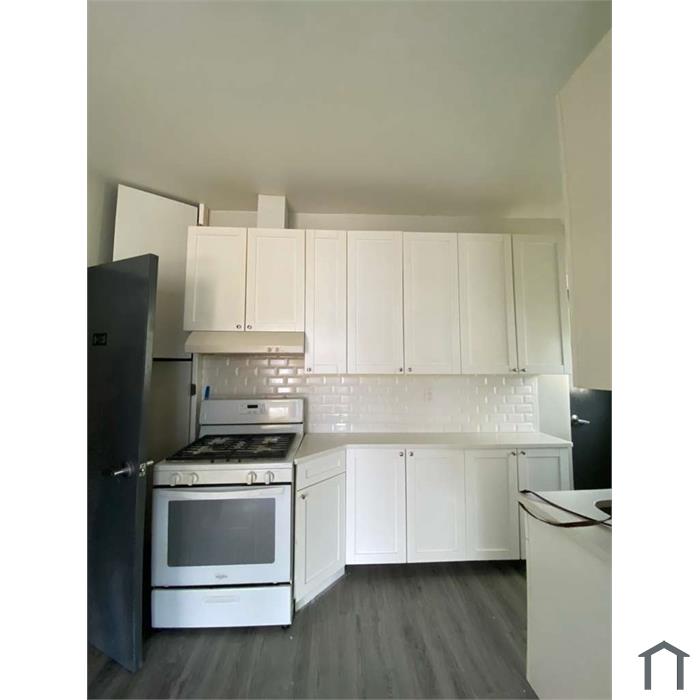 33 Tuckahoe Rd