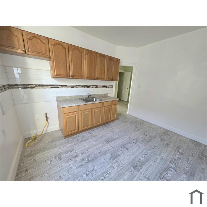 653 New Jersey Ave