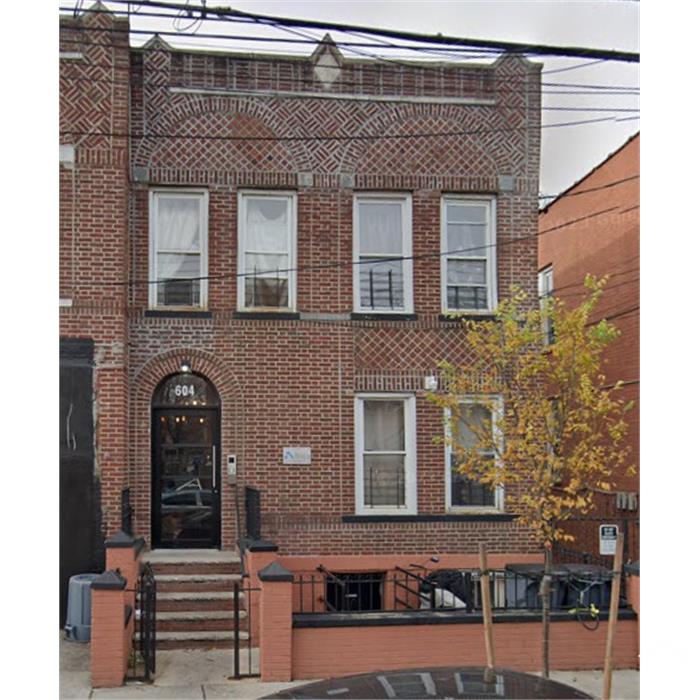 604 Georgia Ave