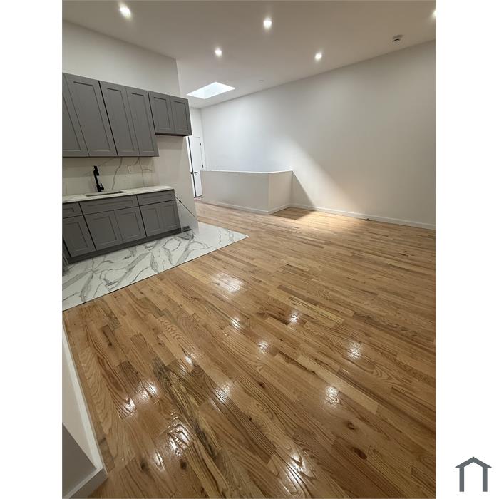 228 Pennsylvania Ave