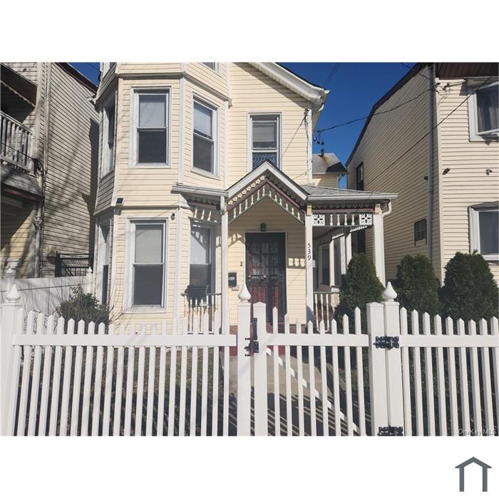 539 Shepherd Ave